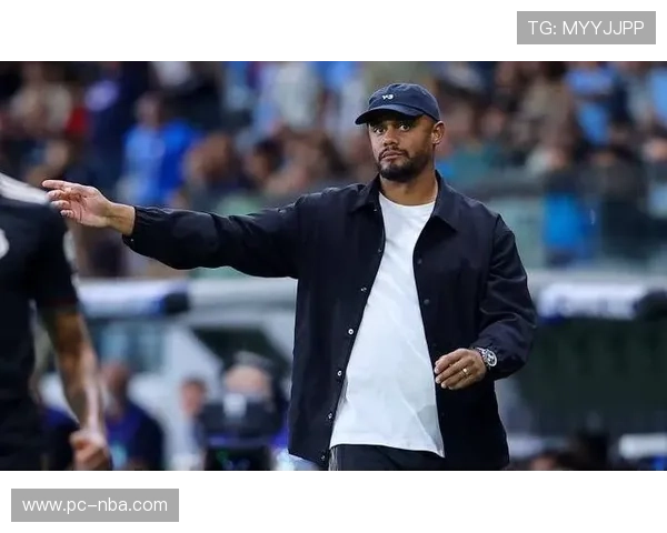 孔帕尼续约至2029年出任拜仁主帅 将引领球队迈向新辉煌 孔帕尼续约至2029年出任拜仁主帅 将引领球队迈向新辉煌