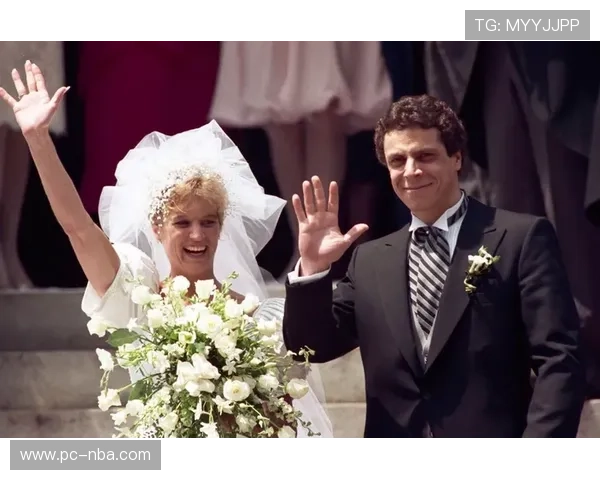 尼克斯布朗森倾情举办慈善音乐会为纽约教育筹集资金助力未来