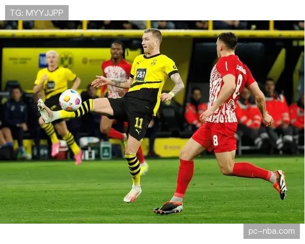 德甲第29轮:拜仁慕尼黑客场2-0战胜多特蒙德,凯恩点射破门